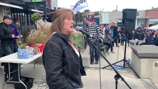 Must Watch: Suzanne Coles- Speaks at the Waterloo Region Freedom Rally