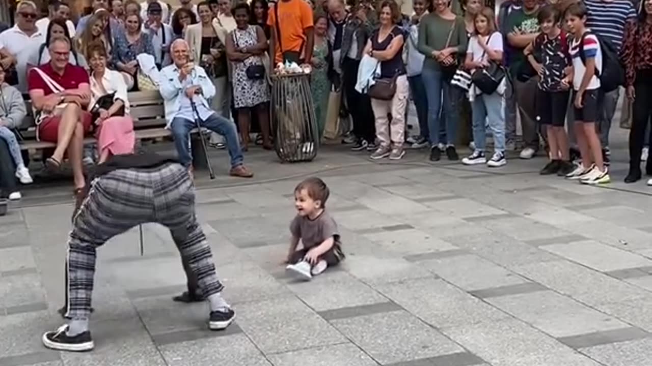 Baby dance