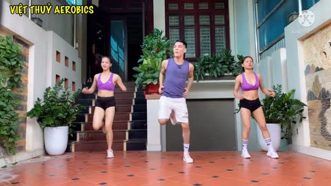 Enthusiastic Zumba Dance (2)