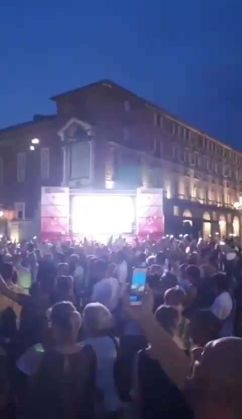 Protesters in Turin, Italy Shout: No Green Pass (Vaccine Passport)