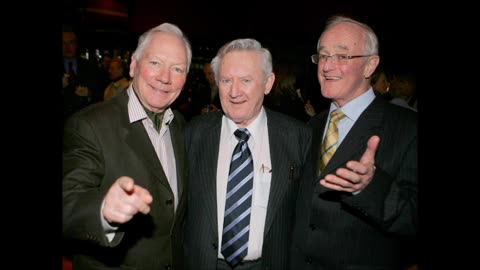 Niall Toibin - A Festive Time