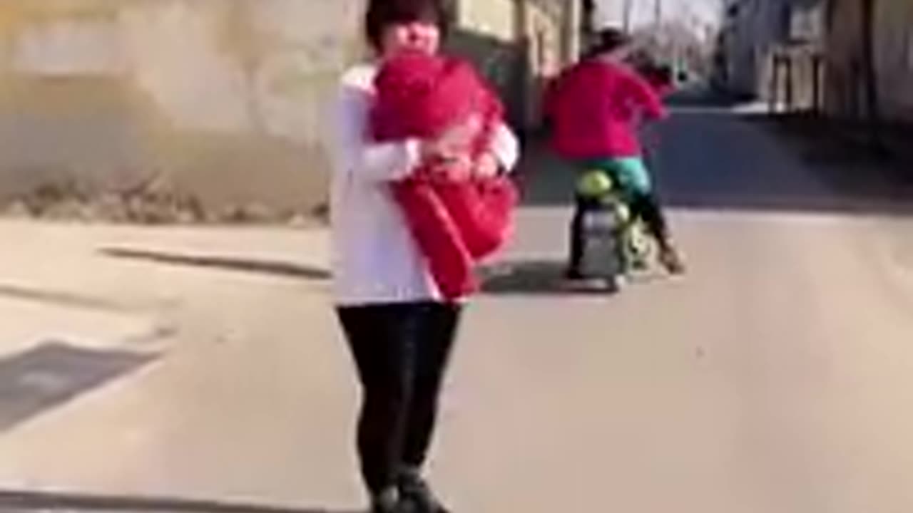 Best Funny Videos 2023, Chinese Funny clips daily #shorts