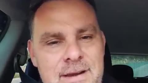 Veja o porque a elite odeia o Bolsonaro ...