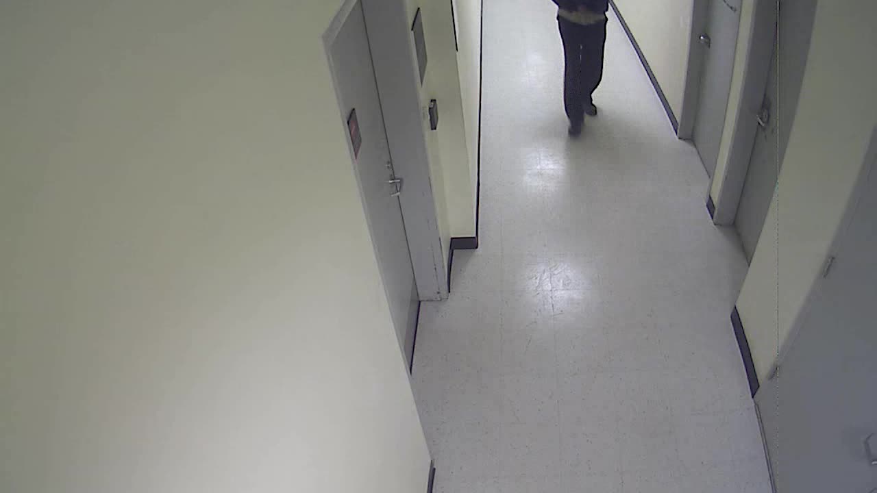 8802VZN06Elevator_2021-01-06_11h40min03s423ms.mp4