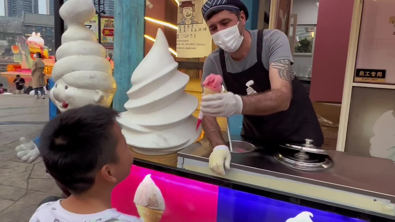 Funny Ice cream Prank