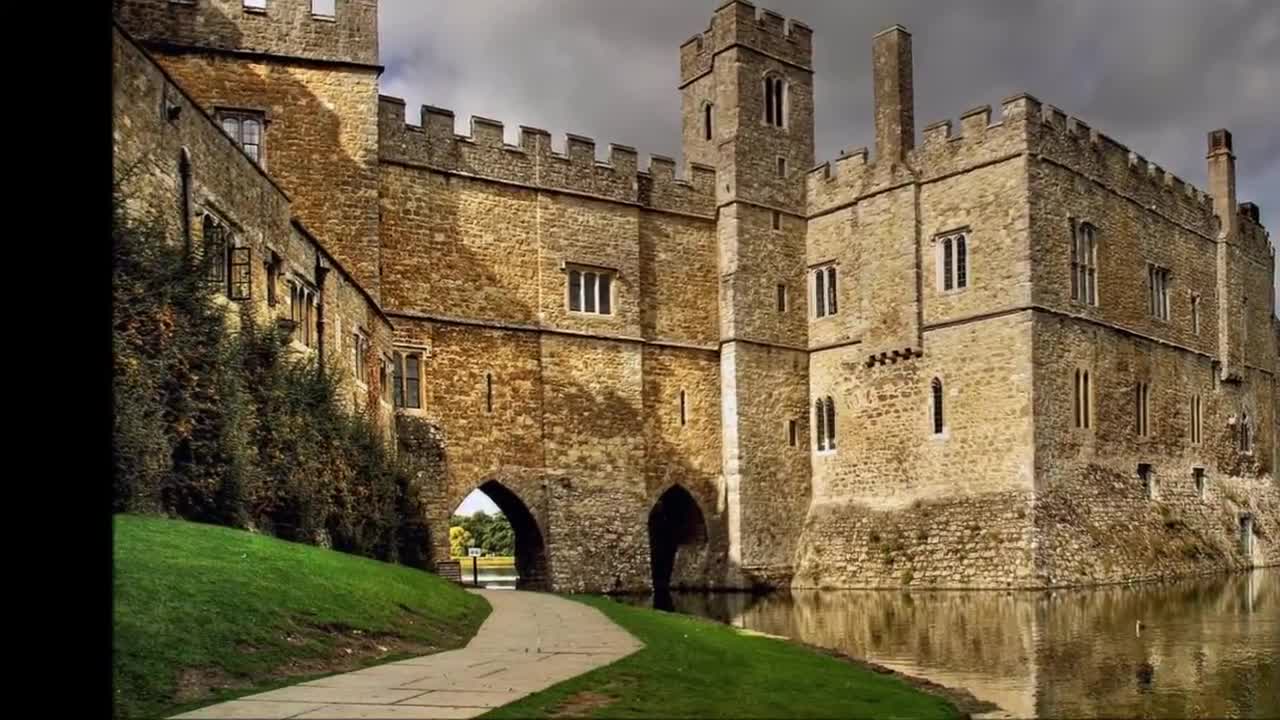 ENGLISH CASTLES