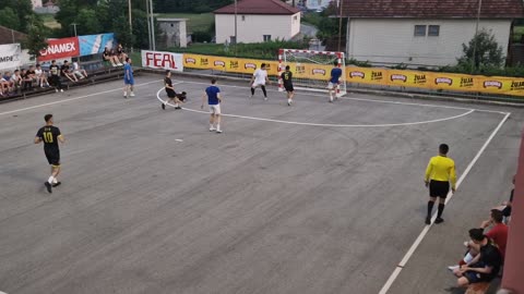 Luka Mikulić postiže pogodak za PRINT GRUPU