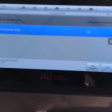 Empty a fuel tank for removal (if the fuel pump is working).