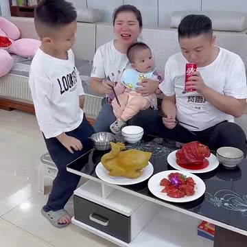 good idea to drink...🤣funny video #funny #Comedy #trending (1)