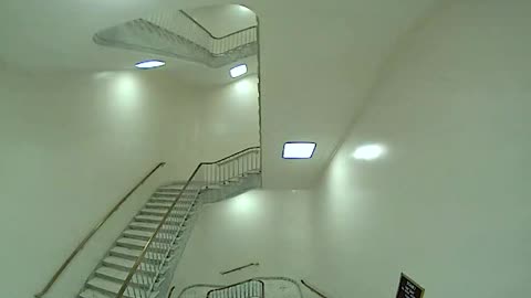 3145RHOB01Stair1_2021-01-06_05h00min01s983ms.mp4