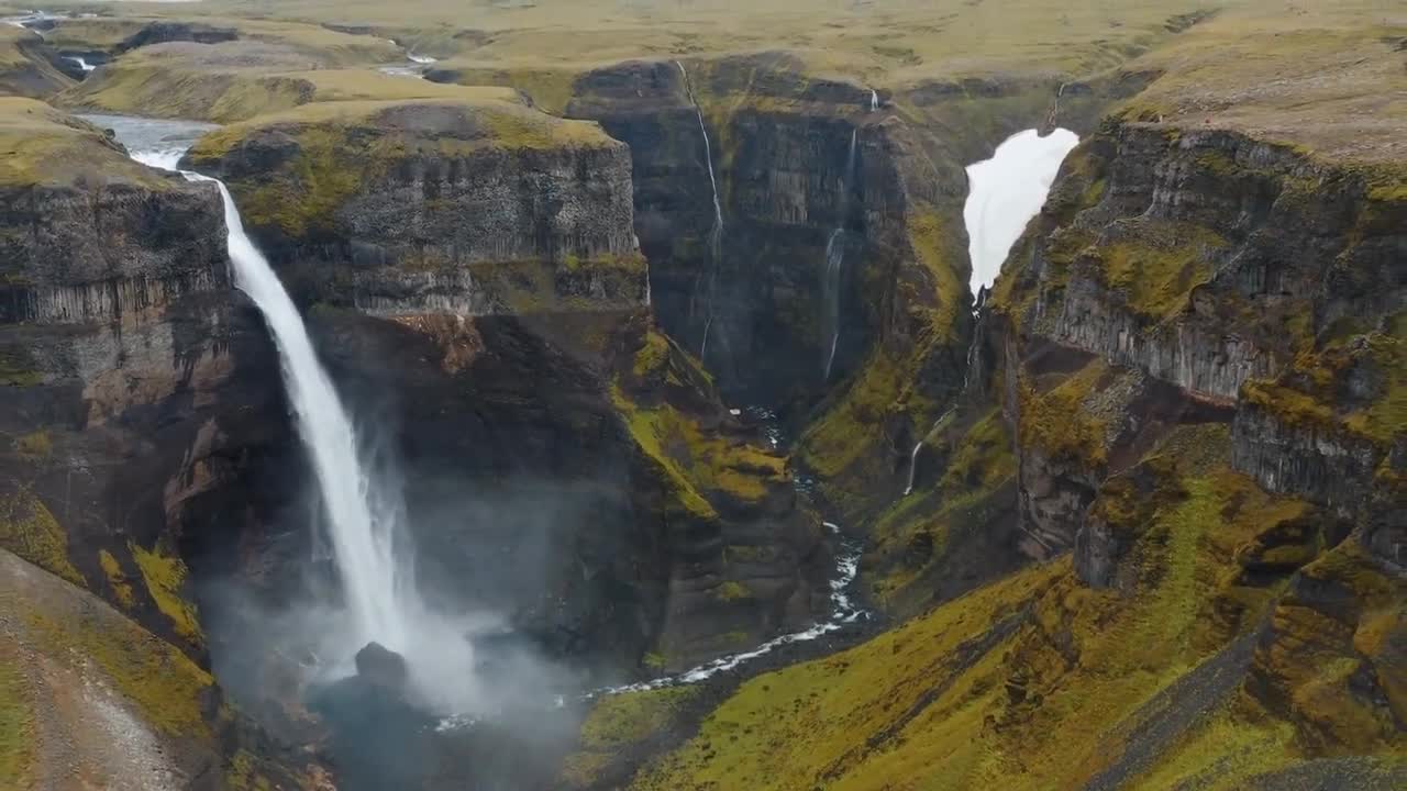 7 The world's amazing natural scenery