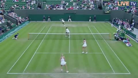 20 INAPPROPRIATE MOMENTS IN WOMEN'S SPORTS
