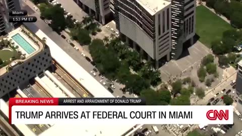 Trump_under_arrest_in_Miami(360p)