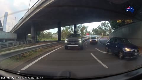 Why are you in that lane in the first place stop jumping the queue and stop honking