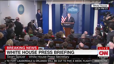 Flashback - Rob Gronkowski crashing the WH press briefing