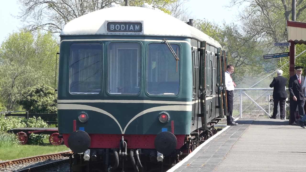 DMU Diesel Train At Bodiam Railway Station UK 2022