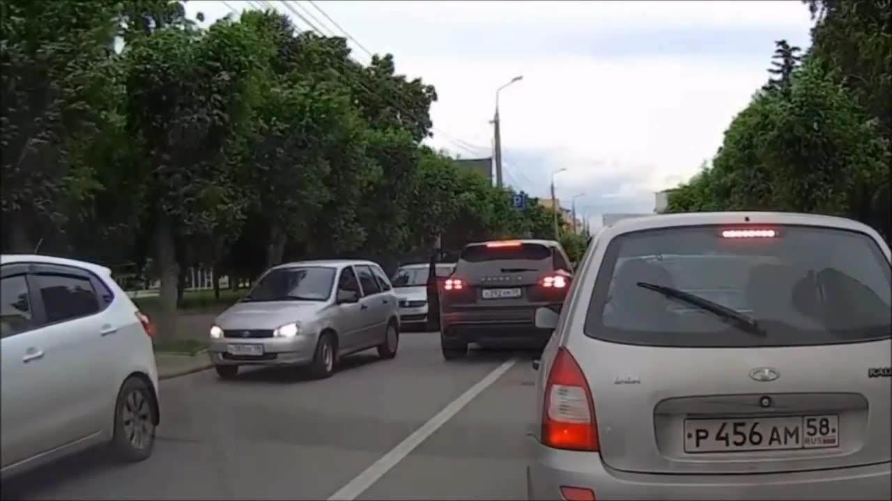 BAD DRIVING SKILLS!!