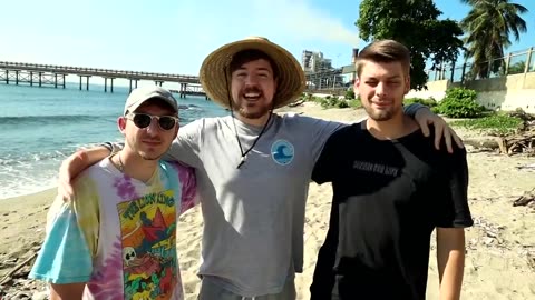 I clean the world dirtiest beach 👎🔥