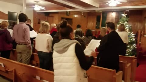 9 Lessons & Carols -- All sang Joy to the World