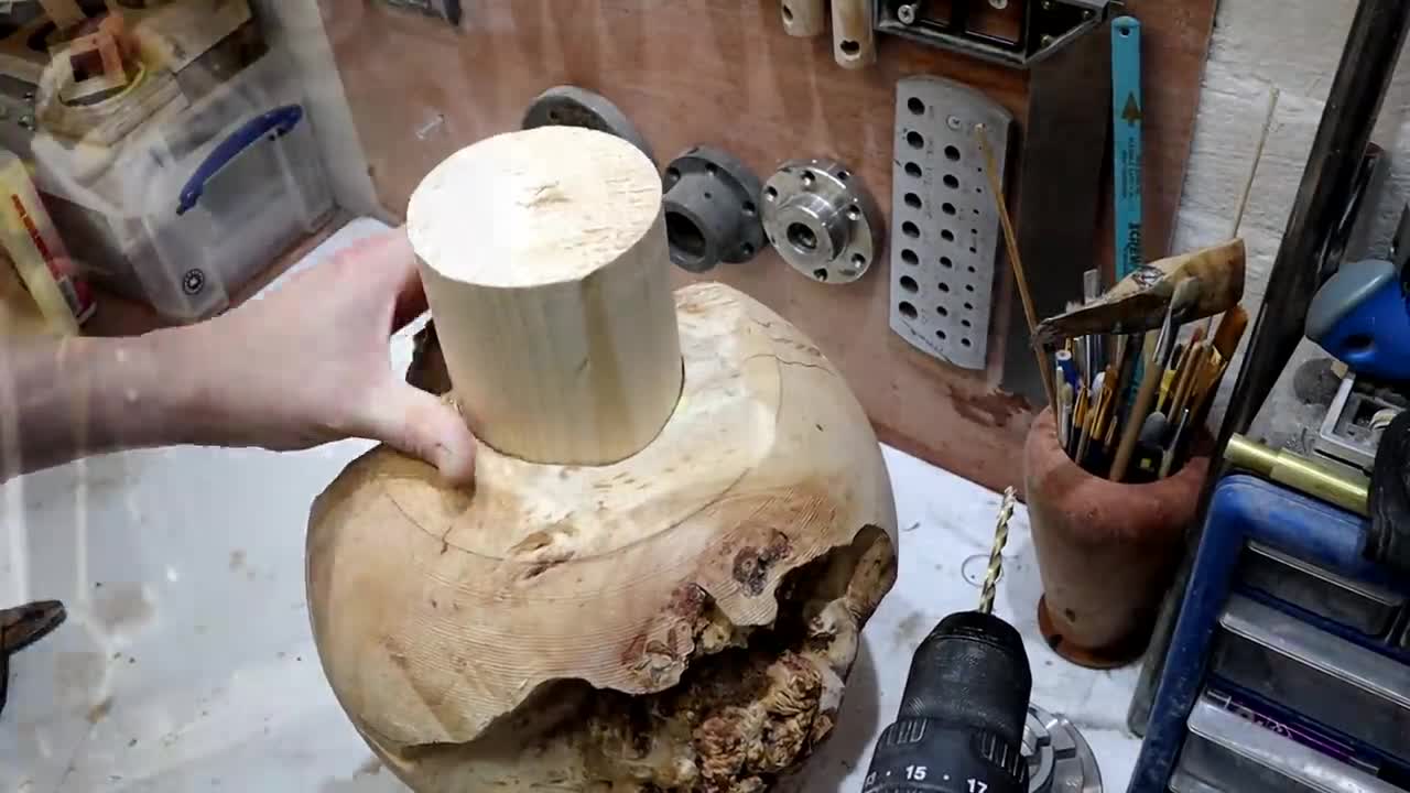 Woodturning - Planet Lamp