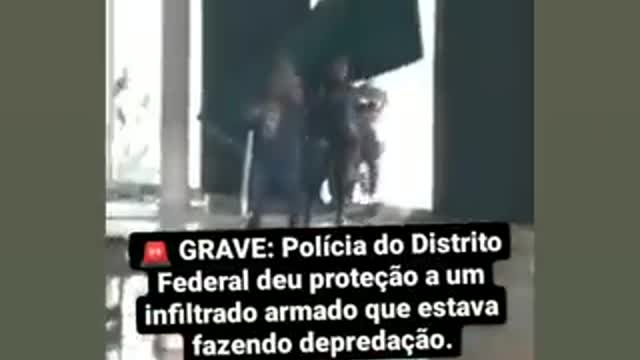 Quebraram os vidros do congresso