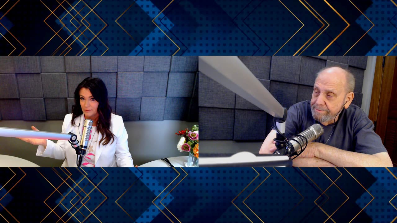 041124 Seg 4 About States Coming Up With Their Own Currencies