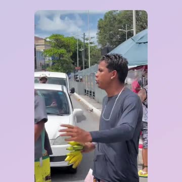 Malokas go to the market and eat bananas and drink sugarcane juice without paying anything