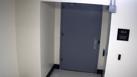 6028RHOBG2G2-8WestVestibule_2021-01-06_20h00min02s503ms.mp4