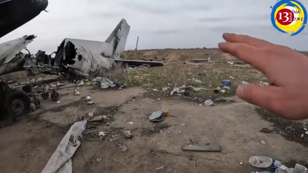 Russian planes and armored vehicles destroyed after the missile strike - "Ashed"