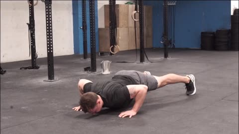 3. Isometric Push-Up