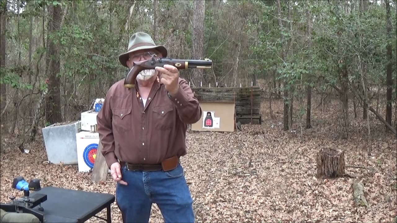 Traditions Trapper pistol checking the sights