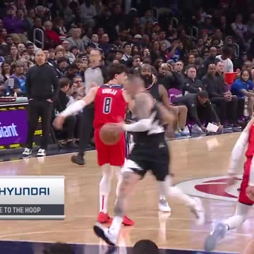 NBA - This James Harden assist was CLEAN 🥶 Wizards-Clippers