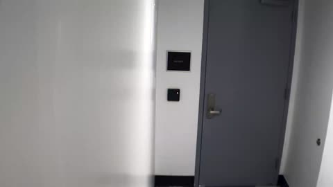 6144RHOBG2G201ABStairwayLobbyEntry_2021-01-06_22h00min03s283ms.mp4