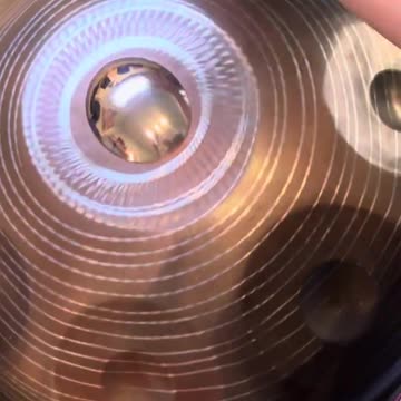 Practicing 1,2,3 on Hand pan