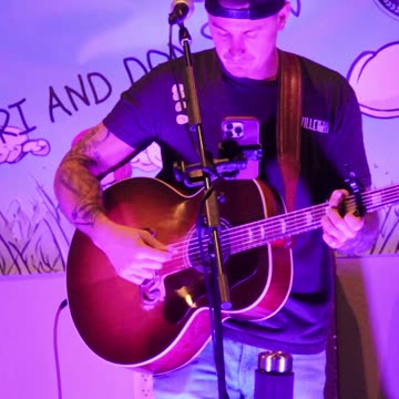 Dustin Lee sings Chayce Beckham's Song 23t