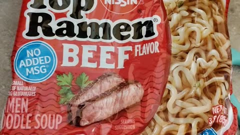 Eating Nissin Top Ramen Beef Flavor, Dbn, MI, 10/7/23
