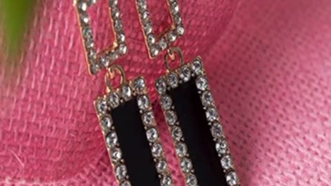 Earrings Black and Diamonds