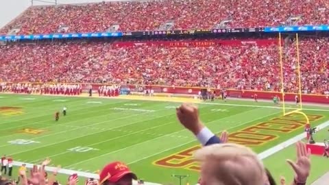 il Donaldo Trumpo @PapiTrumpo BOOOOOOOM!!!🥳🥳🥳