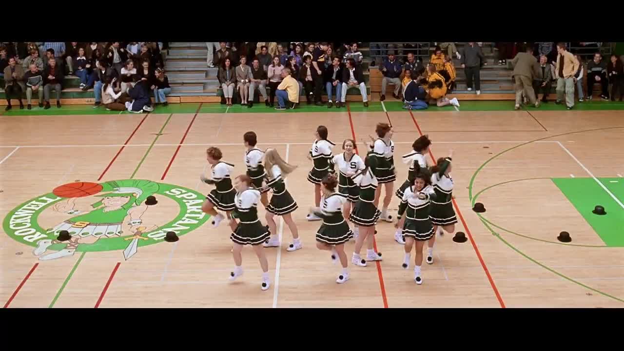 American Beauty (1999) - cheerleader scene (Lester's first vision) 🏀