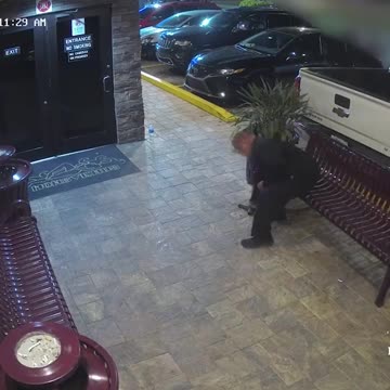 BREAKING: Security guard stops mass shooting in Tampa nightclub