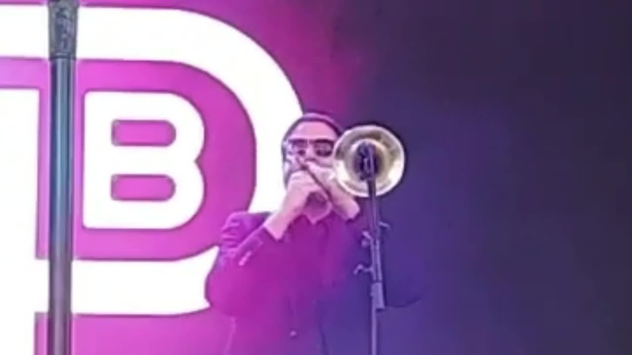 Chad Fisher (St. Paul & The Broken Bones) - LIVE @ 420Fest (Short)