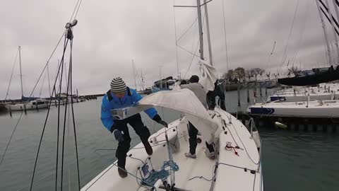 J80 CRASH GYBE AND BIG WAVES _ Nivå Vinter Cup #3
