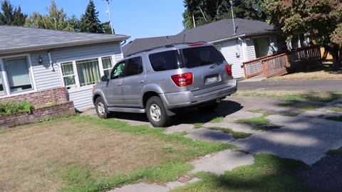 NEIGHBORS THINK FILMING A DRUG DEALERS HOUSE IS WEIRD