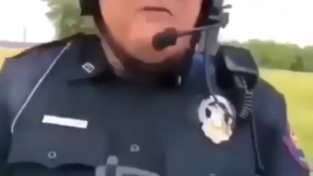 Cop Bribed With Donut