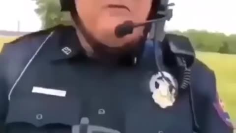 Cop Bribed With Donut