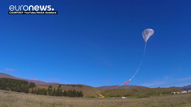 [긴급] 미국위성 한반도에 추락 '경보발령' (1080p)