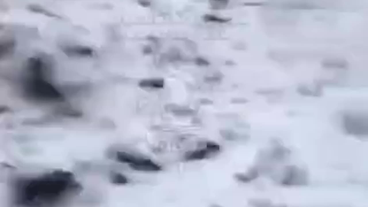 The Russian military continues to advance in the ruins of Marinka