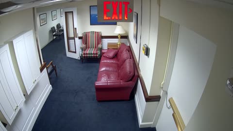 0449USCH04H405Lobby_2021-01-06_17h35min01s043ms.mp4
