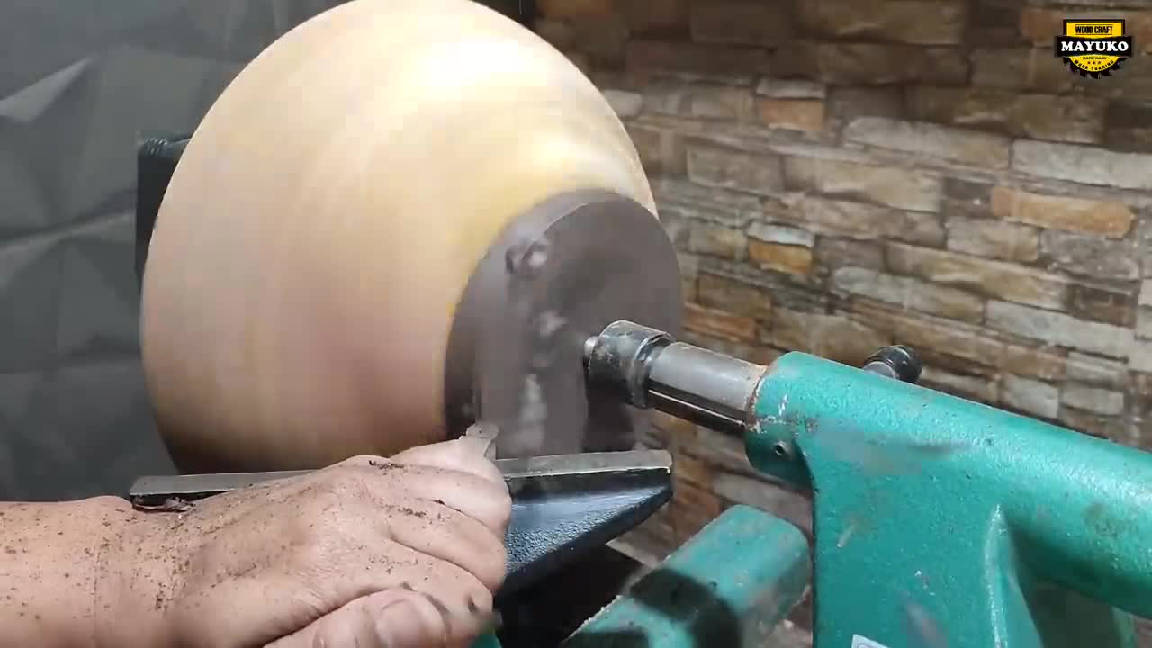 MIXED WOOD SALAD BOWL, woodturning