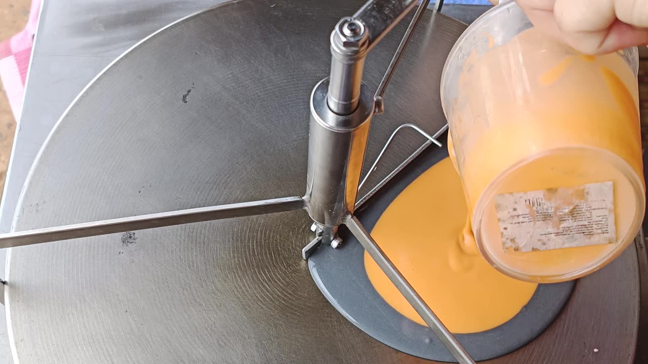 The Mysterious Art of the Rare Black & Orange Thai Crêpe